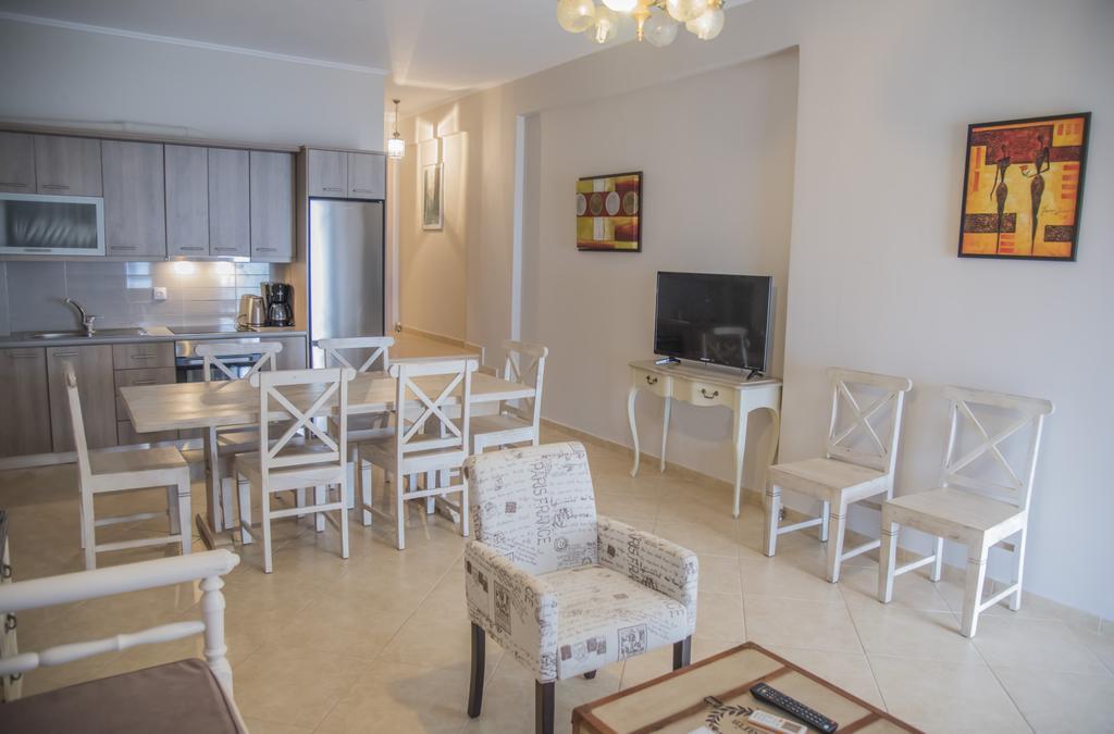 Aperanto House Paralia Loutsas 외부 사진