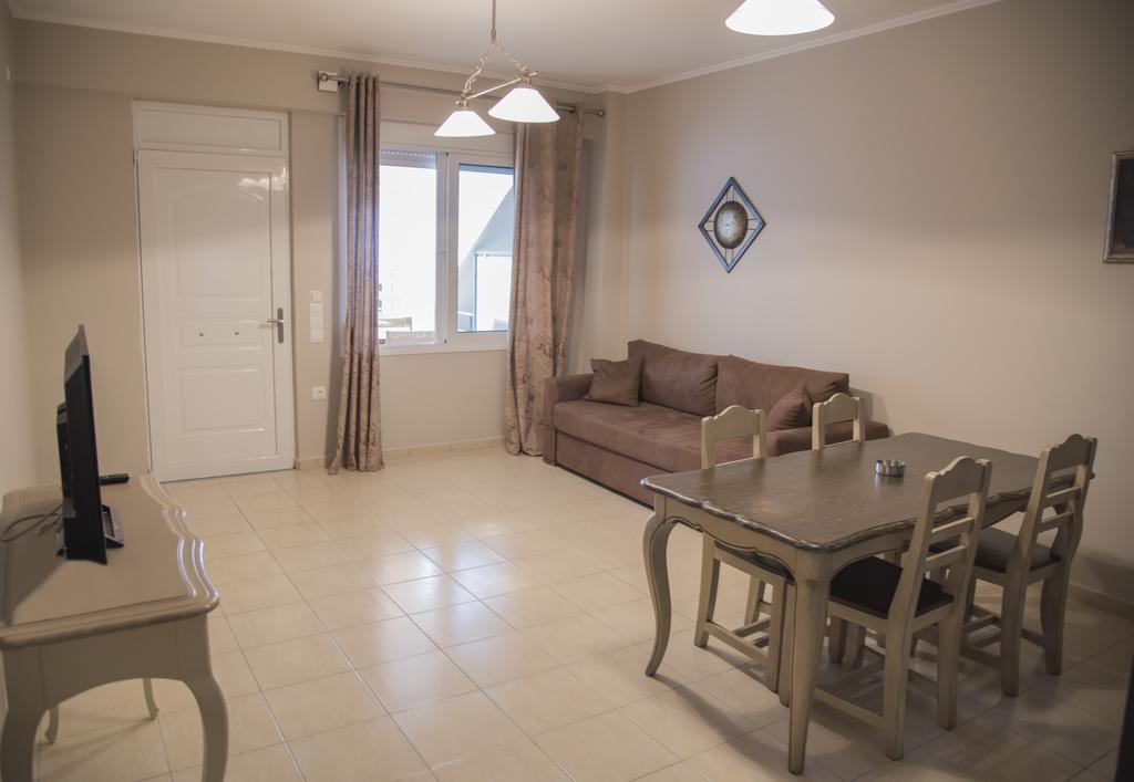 Aperanto House Paralia Loutsas 외부 사진